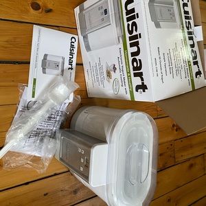 Cuisinart electronic yogurtmakerautomatic cooling